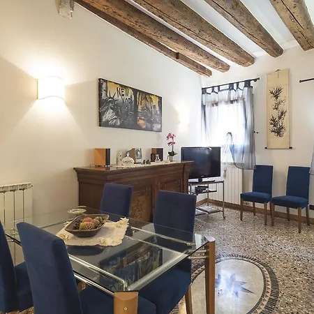 Romantic Lagoon - Canal View شقة البندقية