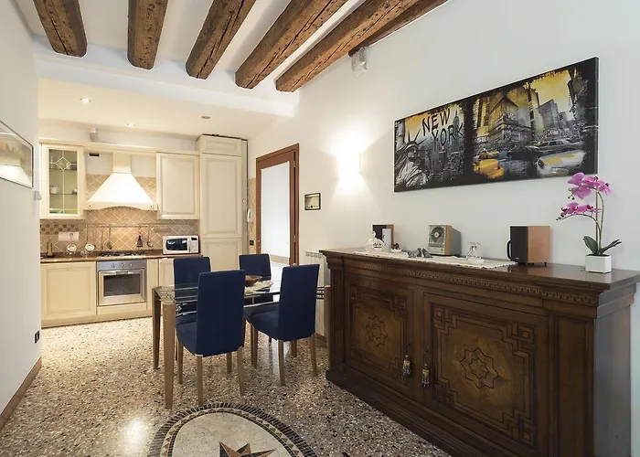 Romantic Lagoon - Canal View * Venezia