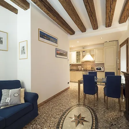 Romantic Lagoon - Canal View Benátky