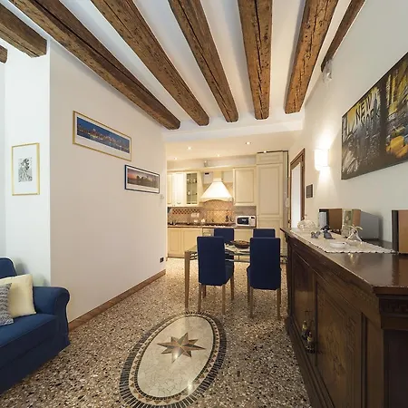 Apartment Romantic Lagoon - Canal View Venice