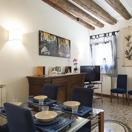 Apartment Romantic Lagoon - Canal View Venice